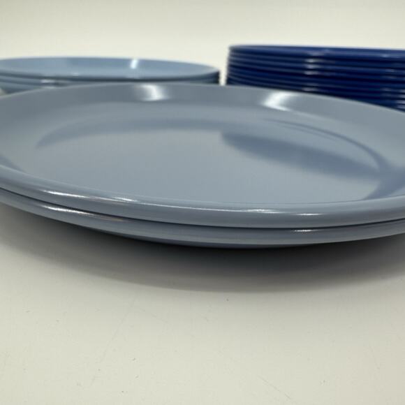 14 Rubbermaid Melamine Melmac 8” Dinner Salad Lunch Plate 3838 Assorted Blues - Picture 4 of 12